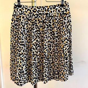 J Crew pleated mini skirt. Size 4. Very good condition.